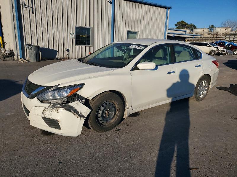 NISSAN ALTIMA 2.5 2016 with VIN 1N4AL3AP3GC242739 - Photo from auction