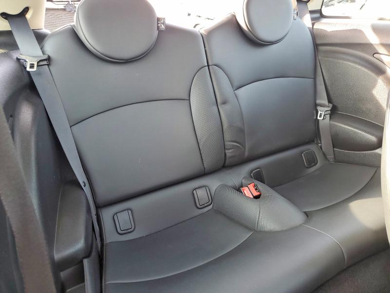 Photo 10 from auction – 2012 MINI COOPER S with VIN WMWSV3C55CT385414