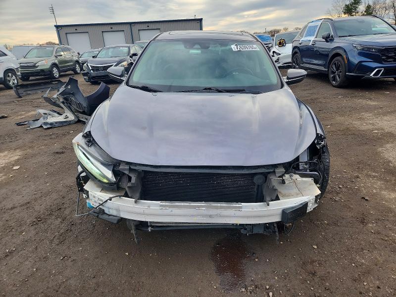 Photo 5 from auction – 2021 HONDA INSIGHT with VIN 19XZE4F90ME002253