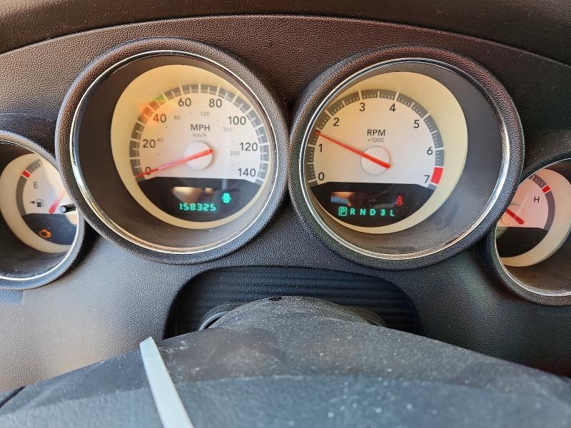 Photo 9 from auction – 2010 DODGE CHARGER with VIN 2B3CA4CD5AH317352