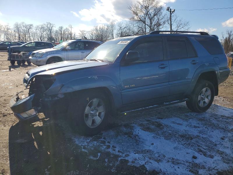 TOYOTA 4RUNNER SR 2004 с VIN JTEBU14RX40031088 - Фото с аукциона