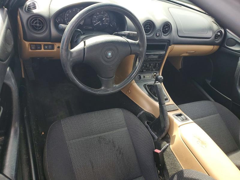 Photo 8 from auction – 2000 MAZDA MX-5 MIATA with VIN JM1NB3534Y0141475