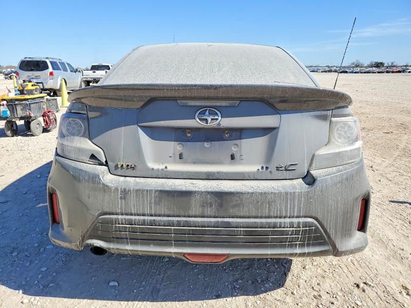 Photo 6 from auction – 2014 TOYOTA SCION TC with VIN JTKJF5C76E3080010