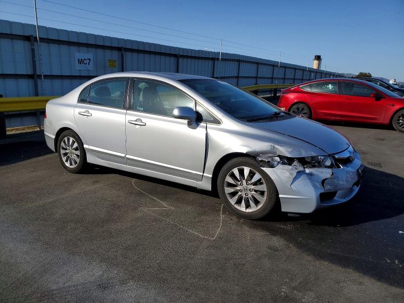 Photo 4 from auction – 2011 HONDA CIVIC EXL with VIN 2HGFA1F99BH502492