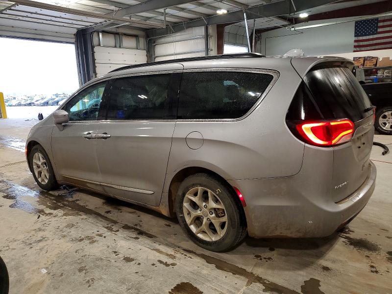 Photo 2 from auction – 2017 CHRYSLER PACIFICA with VIN 2C4RC1BG5HR512983
