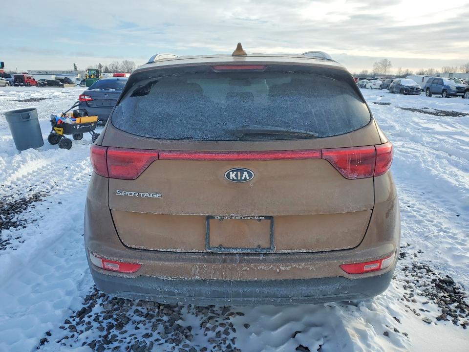 Photo 6 from auction – 2018 KIA SPORTAGE L with VIN KNDPMCAC7J7487977