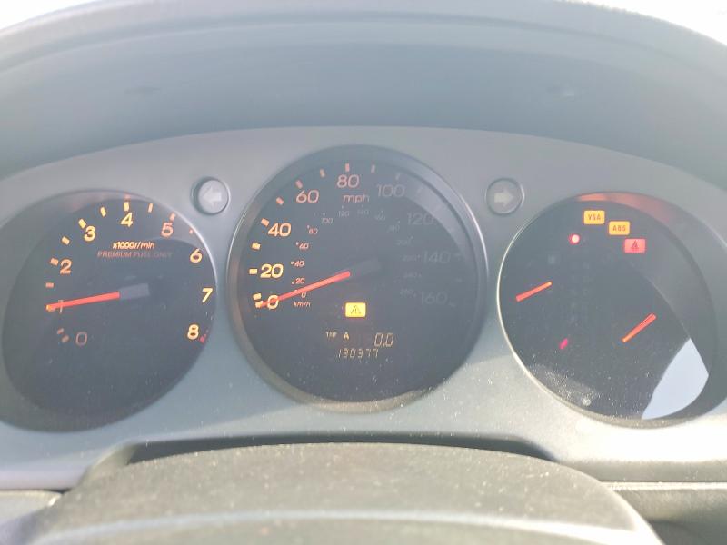 Photo 9 from auction – 2002 ACURA 3.5RL with VIN JH4KA96632C006428