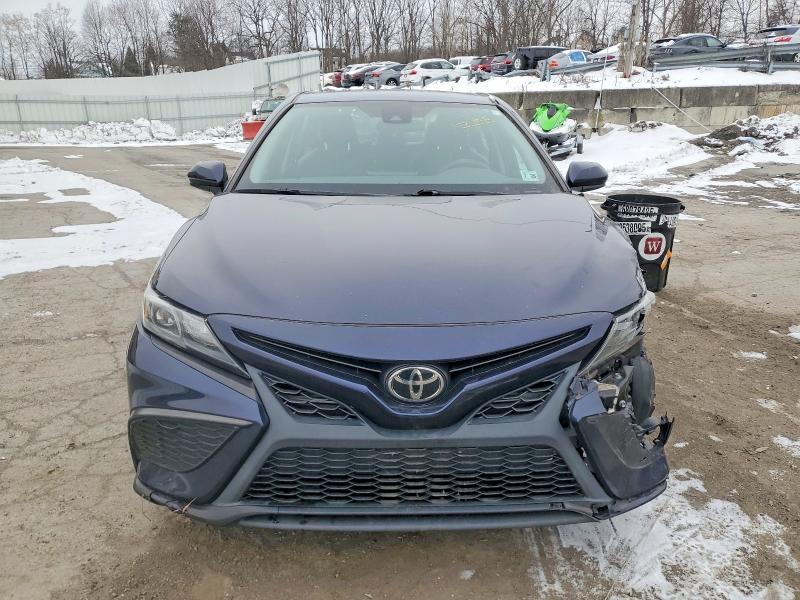 Photo 5 from auction – 2021 TOYOTA CAMRY SE with VIN 4T1G11AK2MU463592
