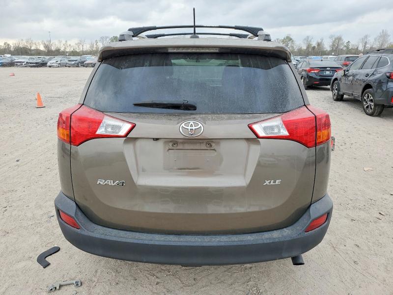 Photo 6 from auction – 2014 TOYOTA RAV4 with VIN 2T3WFREV5EW089424