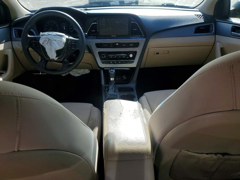 Photo 8 from auction – 2017 HYUNDAI SONATA with VIN 5NPE24AF2HH530589