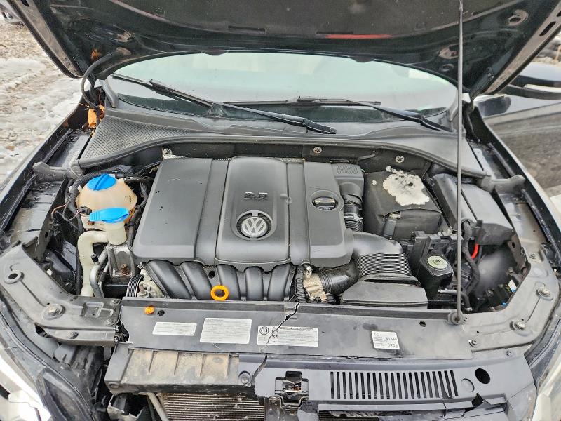 Photo 11 from auction – 2013 VOLKSWAGEN PASSAT with VIN 1VWBP7A38DC093454