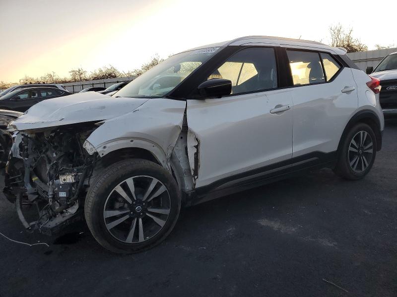 NISSAN KICKS 2020 with VIN 3N1CP5DV2LL484968 - Photo from auction