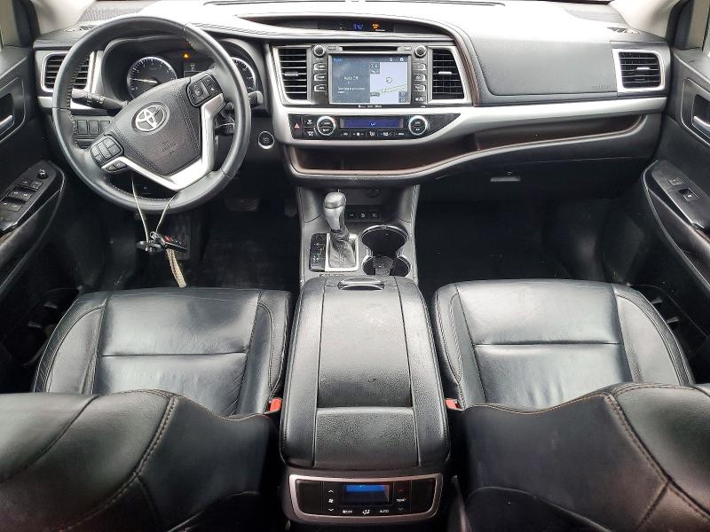 Photo 8 from auction – 2016 TOYOTA HIGHLANDER with VIN 5TDJKRFH4GS321840