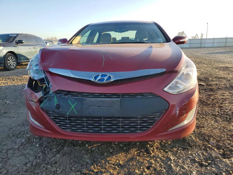 Photo 5 from auction – 2014 HYUNDAI SONATA HYB with VIN KMHEC4A45EA113302