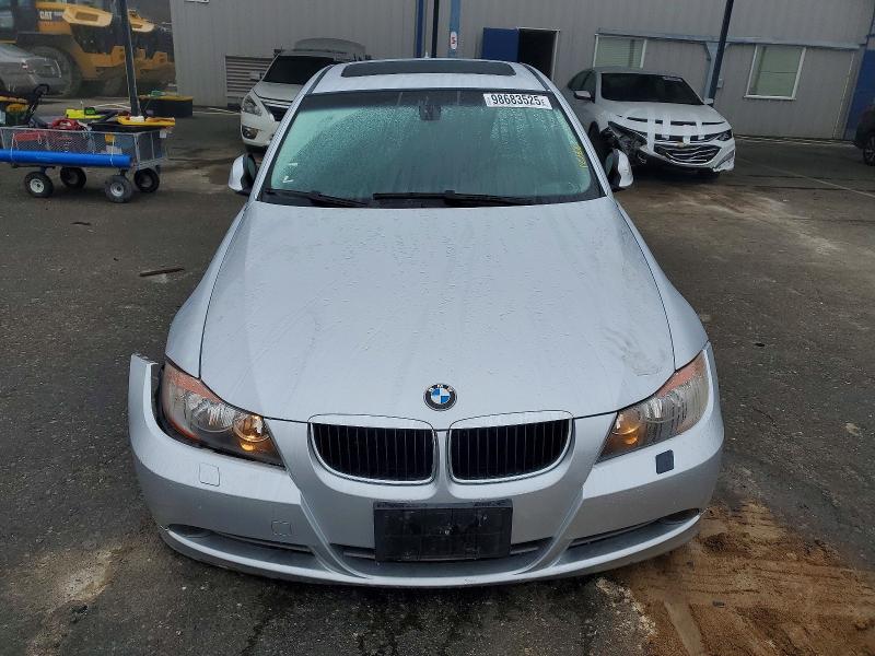Photo 5 from auction – 2008 BMW 328 with VIN WBAVA33518KX88229