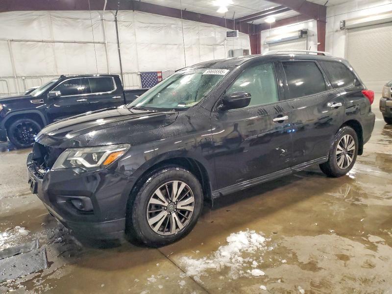 NISSAN PATHFINDER 2017 with VIN 5N1DR2MM5HC652358 - Photo from auction
