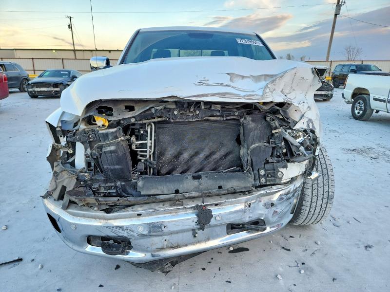 Photo 5 from auction – 2017 RAM 1500 SLT with VIN 1C6RR6LT8HS662695