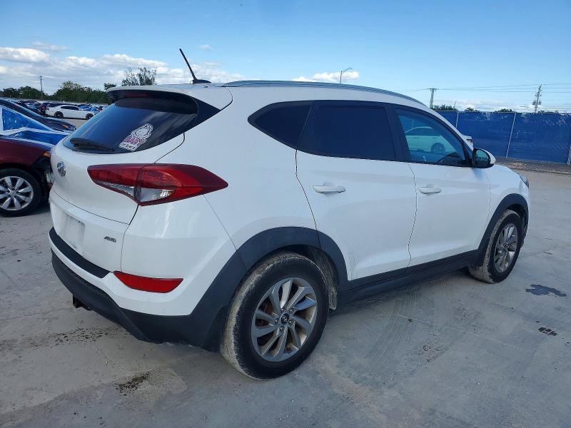 Photo 3 from auction – 2016 HYUNDAI TUCSON with VIN KM8J3CA49GU063403