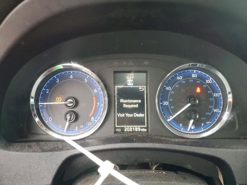 Photo 9 from auction – 2017 TOYOTA COROLLA with VIN 2T1BURHE9HC876522