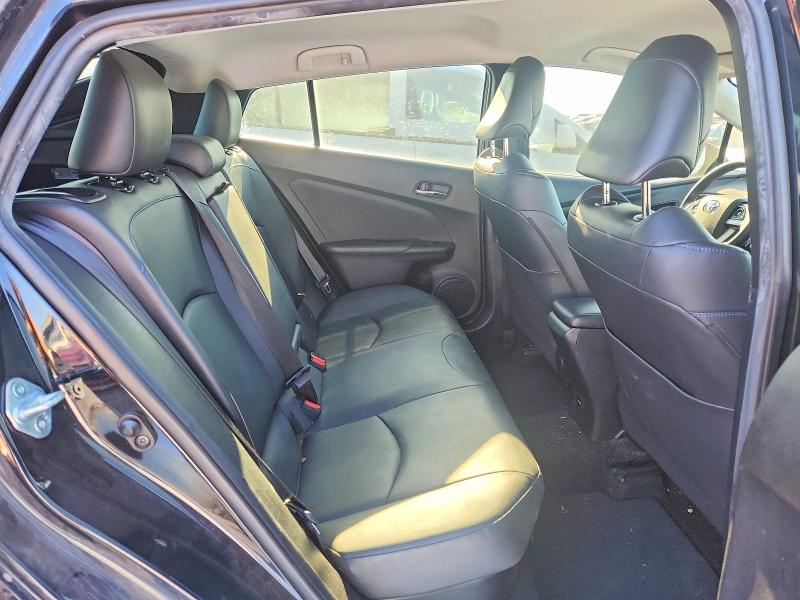 Photo 10 from auction – 2016 TOYOTA PRIUS with VIN JTDKARFU1G3027009
