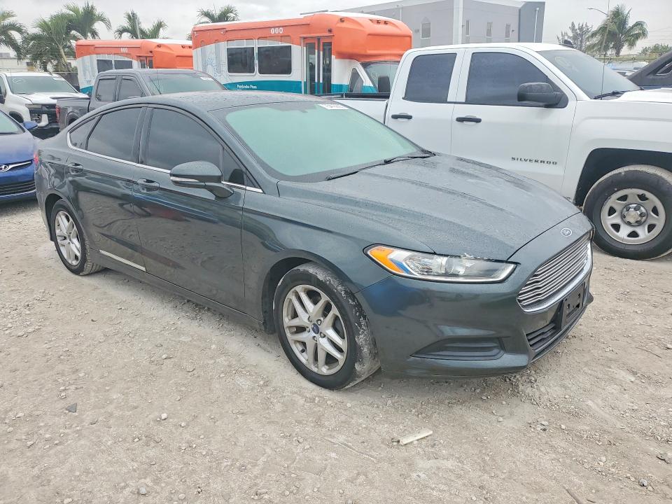 Photo 4 from auction – 2016 FORD FUSION SE with VIN 3FA6P0H78GR154530
