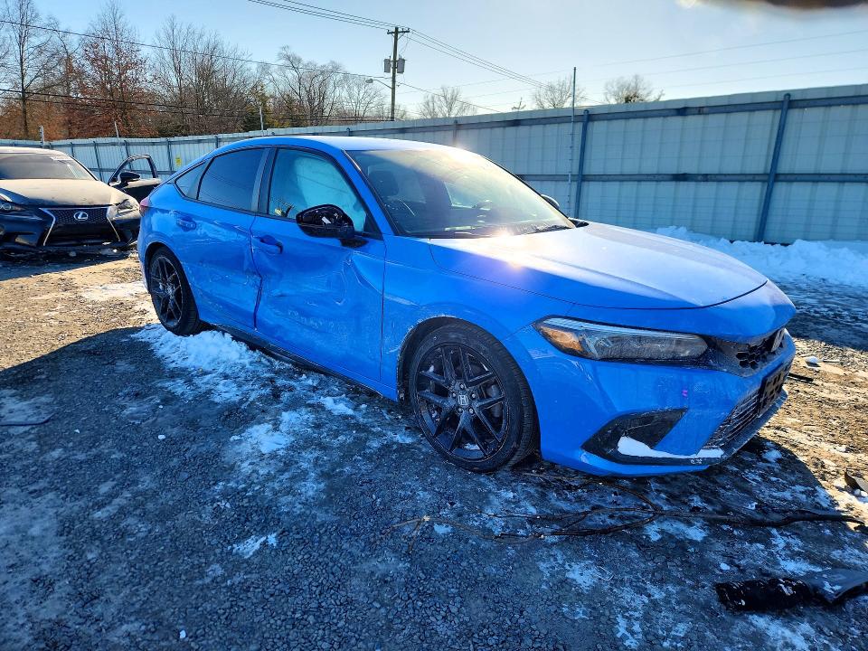 Photo 4 from auction – 2023 HONDA CIVIC with VIN 19XFL2H83PE010613