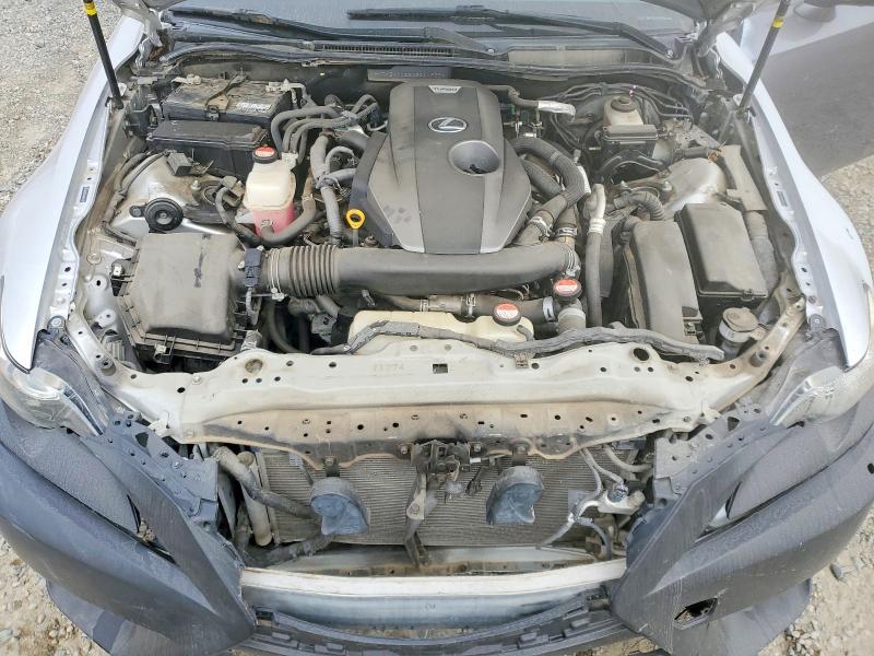 Photo 11 from auction – 2016 LEXUS IS 200T with VIN JTHBA1D22G5011858