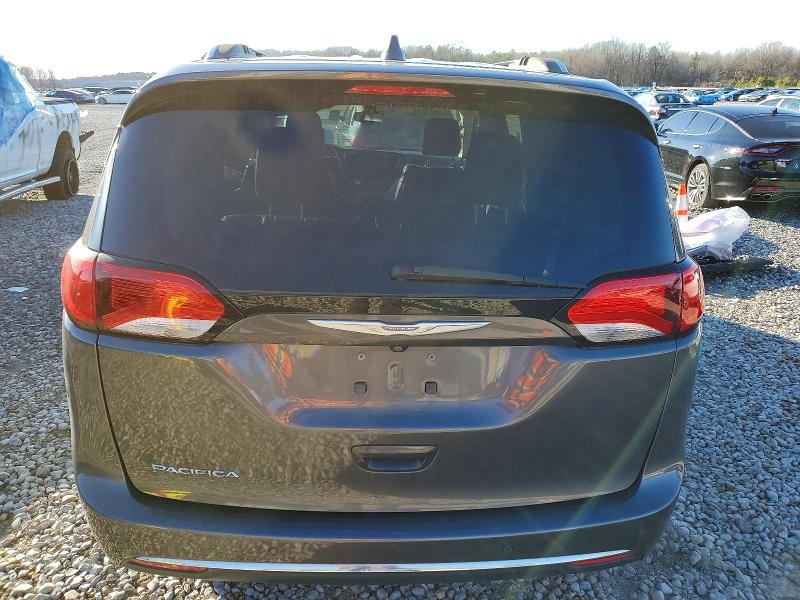 Photo 6 from auction – 2017 CHRYSLER PACIFICA with VIN 2C4RC1EG0HR679408