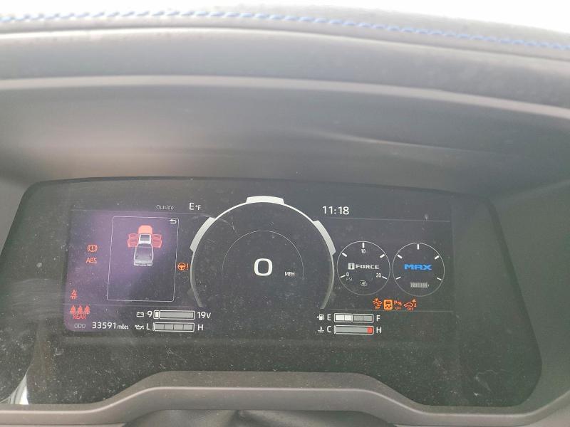 Photo 9 from auction – 2024 TOYOTA TUNDRA with VIN 5TFNC5DB2RX061957