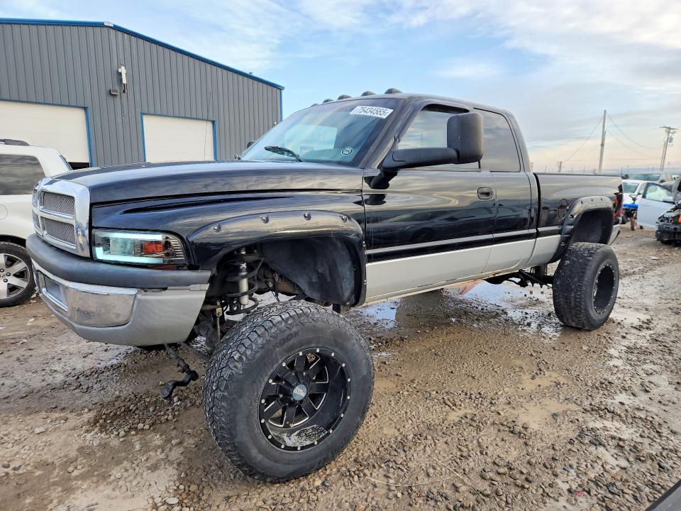 DODGE RAM 2500 2001 with VIN 1B7KF23W01J524103 - Photo from auction