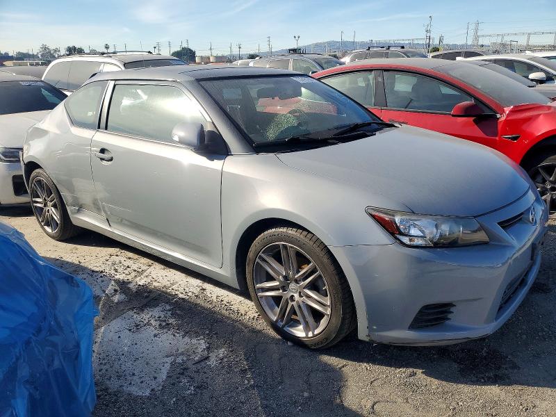 Photo 4 from auction – 2012 TOYOTA SCION TC with VIN JTKJF5C71C3022853