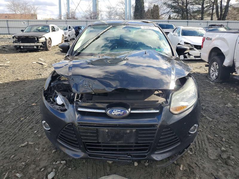 Photo 5 from auction – 2012 FORD FOCUS with VIN 1FAHP3K25CL402152