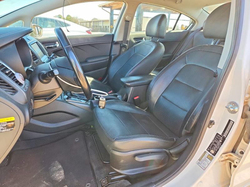 Фото 7 с аукциона – 2017 KIA FORTE с VIN 3KPFL4A80HE114144