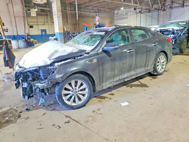 KIA OPTIMA 2017 with VIN 5XXGT4L37HG147171 - Photo from auction