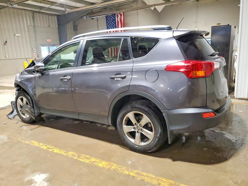 Photo 2 from auction – 2015 TOYOTA RAV4 XLE with VIN JTMRFREV9FJ047593