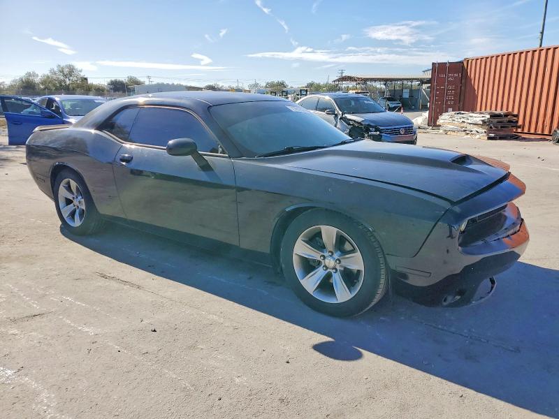 Photo 4 from auction – 2016 DODGE CHALLENGER with VIN 2C3CDZAG0GH337134