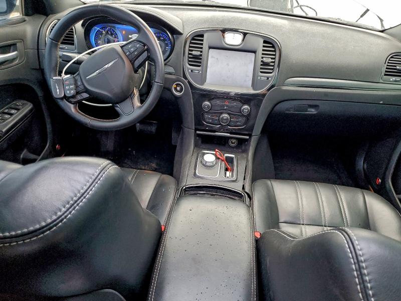 Photo 8 from auction – 2015 CHRYSLER 300 S with VIN 2C3CCAGG0FH887489