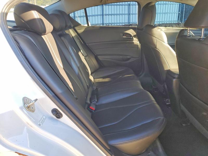 Photo 10 from auction – 2019 ACURA ILX with VIN 19UDE2F34KA001568