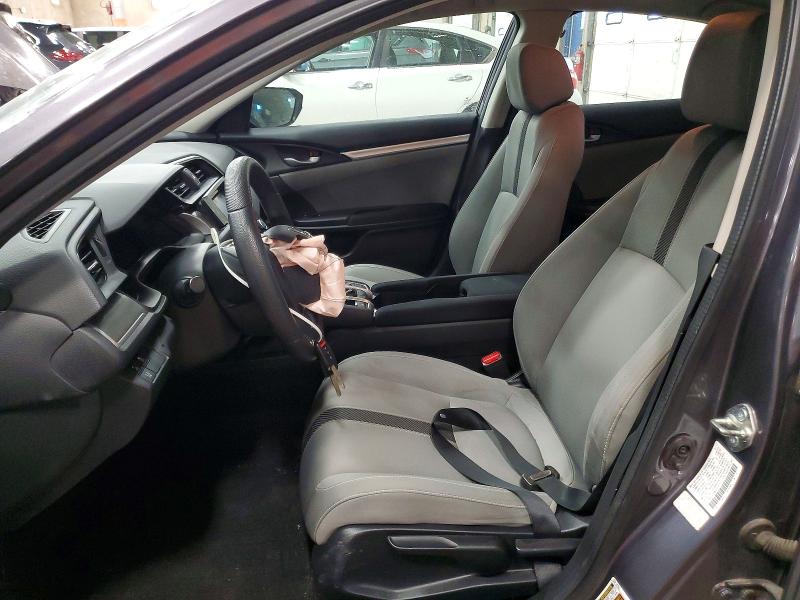 Photo 7 from auction – 2017 HONDA CIVIC LX with VIN 2HGFC2F68HH510775