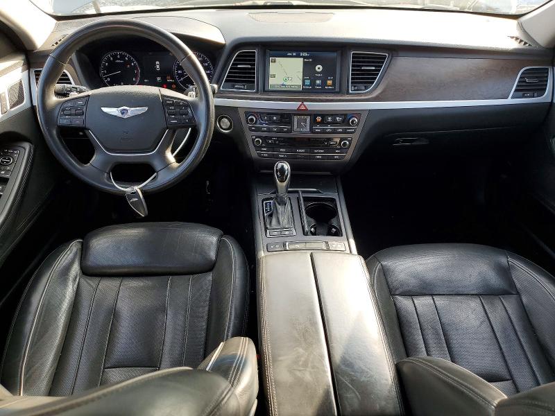 Photo 8 from auction – 2015 HYUNDAI GENESIS with VIN KMHGN4JF8FU062401
