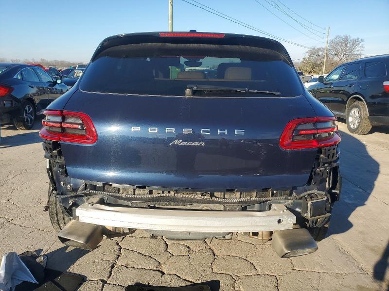 Photo 6 from auction – 2017 PORSCHE MACAN with VIN WP1AA2A5XHLB00297