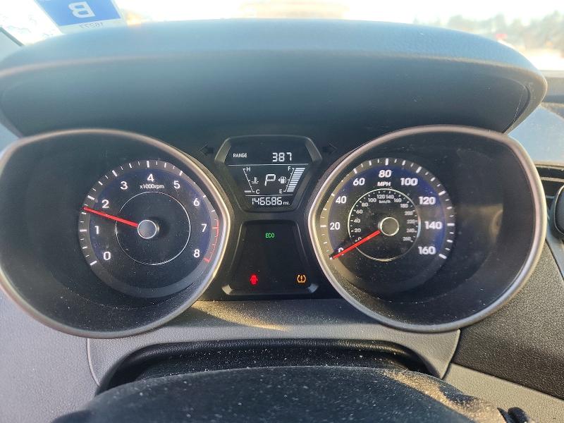Photo 9 from auction – 2016 HYUNDAI ELANTRA with VIN 5NPDH4AE4GH788502