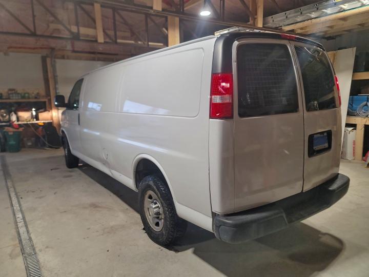 Photo 3 from auction – 2021 CHEVROLET EXPRESS G2 with VIN 1GCWGBFP4M1191153