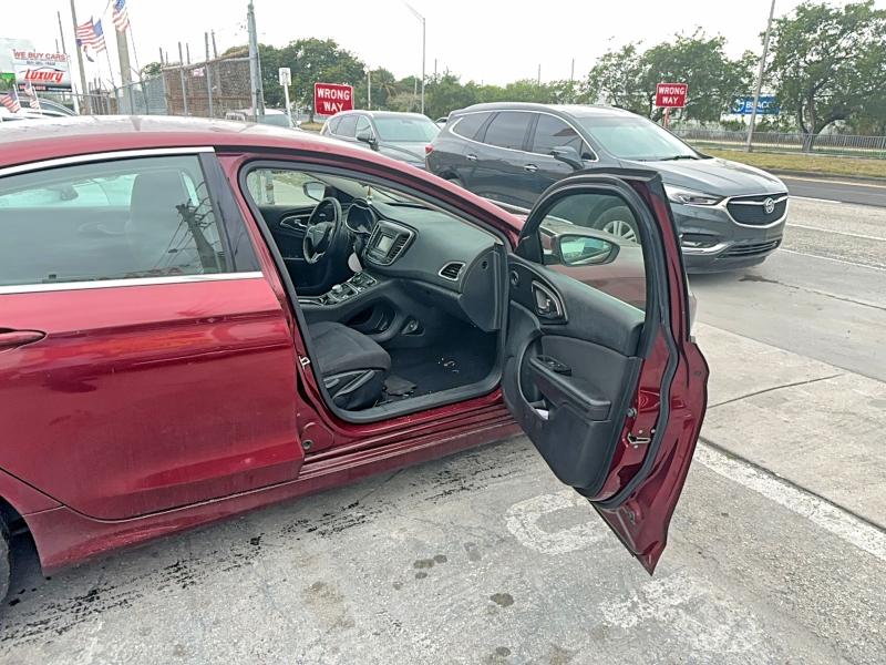 Photo 5 from auction – 2015 CHRYSLER 200 with VIN 1C3CCCAB0FN616304