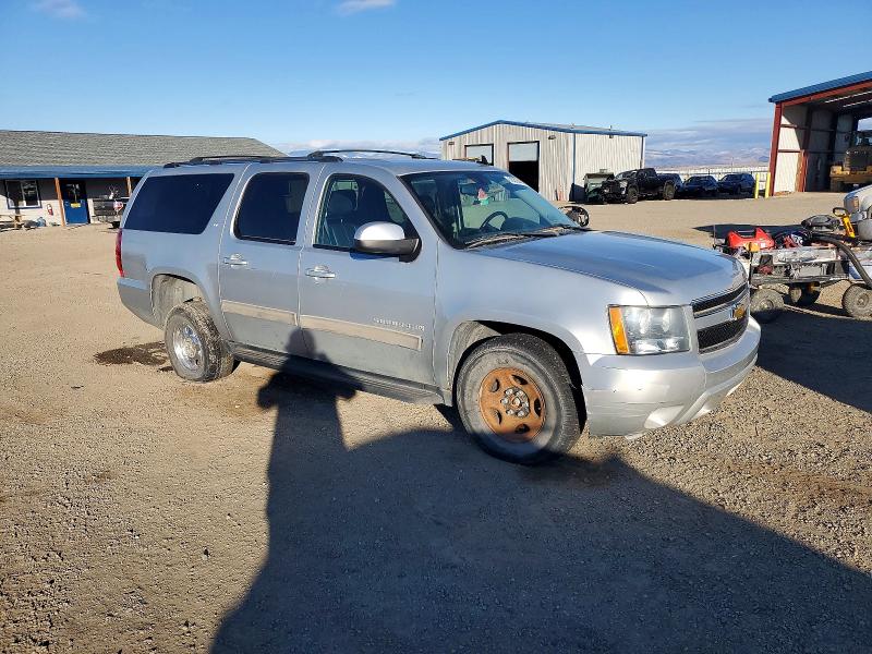 Photo 4 from auction – 2013 CHEVROLET SUBURBAN with VIN 1GNSKJE78DR201720