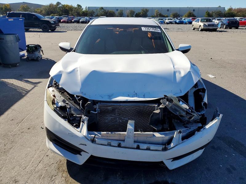 Photo 5 from auction – 2018 HONDA CIVIC LX with VIN 2HGFC2F56JH589733