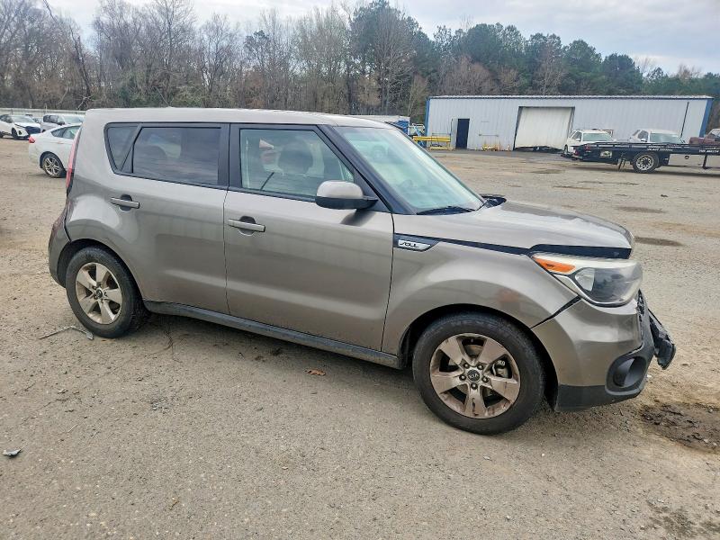Photo 4 from auction – 2019 KIA SOUL with VIN KNDJN2A26K7022936