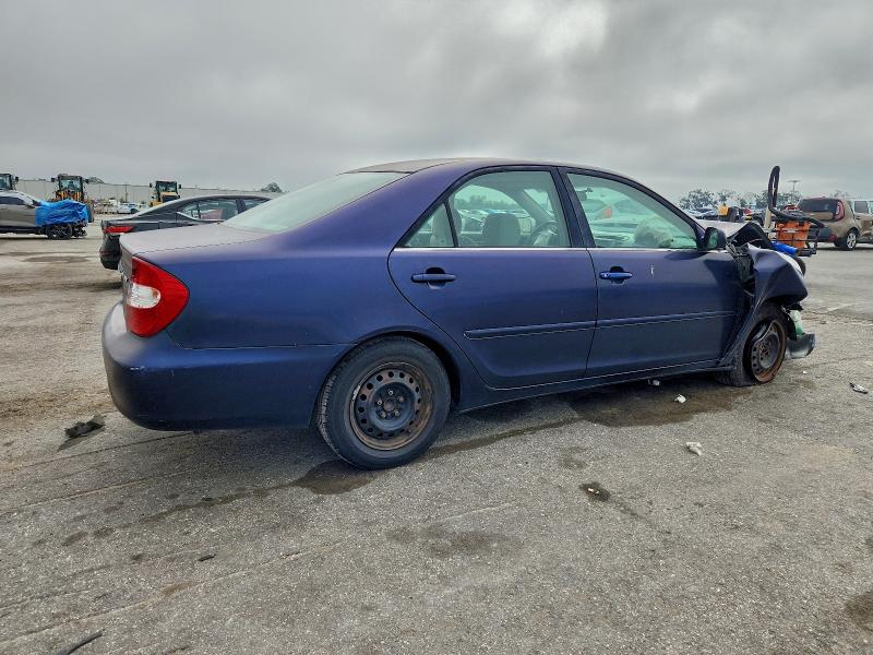 Photo 3 from auction – 2002 TOYOTA CAMRY LE with VIN 4T1BE32K22U576870