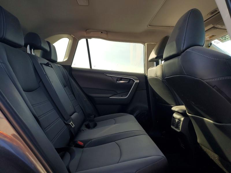 Photo 11 from auction – 2025 TOYOTA RAV4 with VIN 2T3C1RFV4SC308354