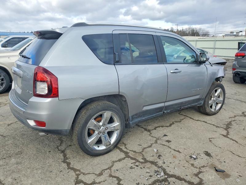 Photo 3 from auction – 2015 JEEP COMPASS LI with VIN 1C4NJDCBXFD324713